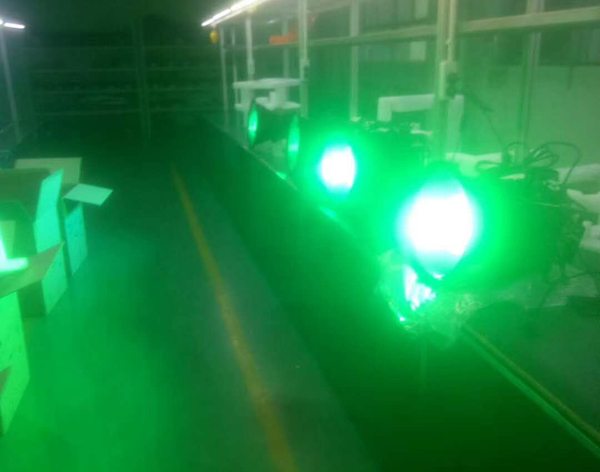 Wireless/Wire DMX512 RGB/RGB IP66 300W